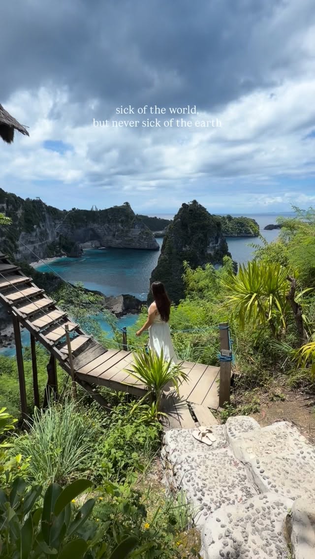 𝐏𝐑𝐎𝐌𝐎 𝟐𝟎𝟐𝟔 - Private One Day Trip Nusa Penida.

Yuk Explore keindahan Nusa Penida bareng @nusapenidatripmate 🏝️🏝️

➡️ PILIHAN DESTINASI

🏖️ Trip Barat

👉🏻 Broken Beach
👉🏻 Angels Billabong
👉🏻 Paluang Cliff
👉🏻 Kelingking Beach
👉🏻 Crystal Beach (A) / Korawa Beach (B)

🏖️ Trip Timur

👉🏻 Atuh Beach
👉🏻 Diamond Beach
👉🏻 Tree House
👉🏻 Raja Lima
👉🏻 Bukit Teletubbies

🏖️ Mix Trip A (Timur + Barat A)

👉🏻 Diamond Beach
👉🏻 Tree House
👉🏻 Raja Lima
👉🏻 Kelingking Beach
👉🏻 Paluang Cliff

🏖️ Mix Trip B (Timur + Barat B)

👉🏻 Diamond Beach
👉🏻 Kelingking Beach
👉🏻 Paluang Cliff
👉🏻 Broken Beach
👉🏻 Angels Billabong

🏖️ Mix Trip C (Timur + Barat C)

👉🏻 Atuh Beach
👉🏻 Diamond Beach
👉🏻 Paluang Cliff
👉🏻 Kelingking Beach

➡️ PAKET TERMASUK

👉🏻 Private Tour
👉🏻 Ticket Fastboat (PP)
👉🏻 Mobil AC
👉🏻 Driver as Guide & Kang Foto
👉🏻 Makan Siang di Resto
👉🏻 Tiket Masuk
👉🏻 Parkir Semua Area
👉🏻 Retribusi PEMDA

➡️ DETAIL TRIP

👉🏻 Mepo di Pel. Sanur
👉🏻 Check in: 6.30 - 7.00
👉🏻 Depart: 7.30
👉🏻 Finish: 16.30

✅ Free Reschedule dan Easy Refund!

➡️ EXTRA CHARGE

* Charge for Foreigner: 150k/Person
* Extra Charge Snorkeling: 200k/Org
* Transfer Hotel di Bali
* Extra Dok DRONE: + Rp 250K / Trip

➖➖➖➖➖➖➖➖➖➖➖➖➖➖

➡️ CEK HARGA & KETERSEDIAN
(DM / Hubungi Kontak Dibawah!)
⠀⠀⠀⠀⠀⠀⠀⠀⠀
[WhatsApp]: (+62)853-3840-2990
[Website]: nusapenidatripmate.com
[Instagram]: @nusapenidatripmate

⚠️ Ketesedian Driver dan Mobil kami Terbatas, Sebaiknya Booking dari Jauh-jauh hari!

#nusapenida #nusapenidatripmate #nusapenidatours #bali