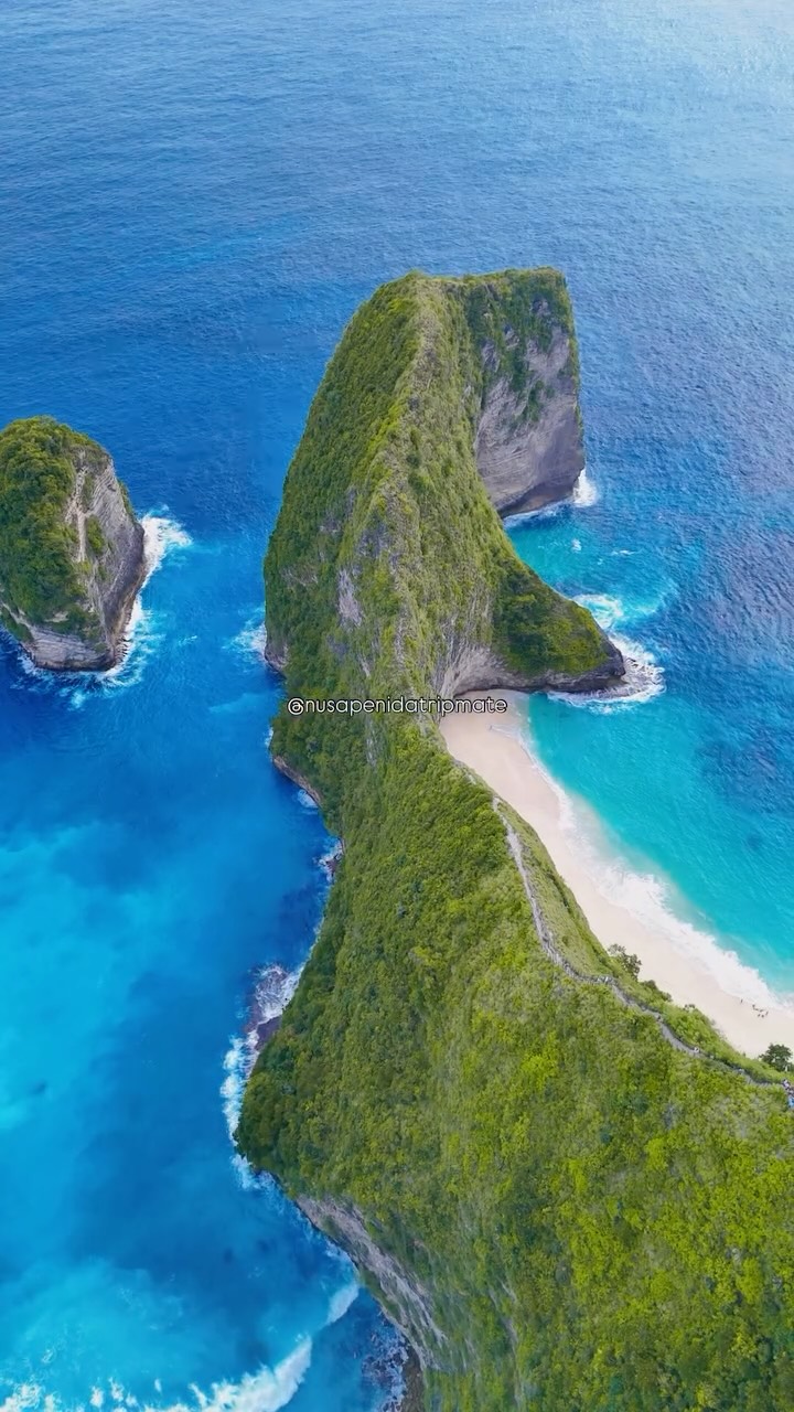 Yuk Explore keindahan Nusa Penida bareng @nusapenidatripmate 🏝️🏝️

𝐏𝐑𝐎𝐌𝐎 - Private One Day Trip Nusa Penida.

➡️ PILIHAN DESTINASI

🏖️ Trip Barat

👉🏻 Broken Beach
👉🏻 Angels Billabong
👉🏻 Paluang Cliff
👉🏻 Kelingking Beach
👉🏻 Crystal Beach

🏖️ Trip Timur

👉🏻 Atuh Beach
👉🏻 Diamond Beach
👉🏻 Tree House
👉🏻 Raja Lima
👉🏻 Bukit Teletubbies

🏖️ Mix Trip A (Timur + Barat A)

👉🏻 Diamond Beach
👉🏻 Tree House
👉🏻 Raja Lima
👉🏻 Kelingking Beach
👉🏻 Paluang Cliff

🏖️ Mix Trip B (Timur + Barat B)

👉🏻 Diamond Beach
👉🏻 Kelingking Beach
👉🏻 Paluang Cliff
👉🏻 Broken Beach
👉🏻 Angels Billabong

🏖️ Mix Trip C (Timur + Barat C)

👉🏻 Atuh Cliff
👉🏻 Diamond Beach
👉🏻 Paluang Cliff
👉🏻 Kelingking Beach

➡️ PAKET TERMASUK

👉🏻 Private Tour
👉🏻 Ticket Fastboat (PP)
👉🏻 Mobil AC
👉🏻 Driver as Guide & Kang Foto
👉🏻 Makan Siang di Resto
👉🏻 Tiket Masuk
👉🏻 Parkir Semua Area
👉🏻 Retribusi PEMDA

➡️ DETAIL TRIP

👉🏻 Mepo di Pel. Sanur
👉🏻 Check in: 6.30 - 7.00
👉🏻 Depart: 7.30
👉🏻 Finish: 16.30

✅ Free Reschedule dan Easy Refund!

➡️ EXTRA CHARGE

* Charge for Foreigner: 150k/Person
* Extra Charge Snorkeling: 200k/Org
* Transfer Hotel di Bali
* Extra Dok DRONE: Konsultasikan dgn kami!

➖➖➖➖➖➖➖➖➖➖➖➖➖➖

➡️ CEK HARGA & KETERSEDIAN
(DM / Hubungi Kontak Dibawah!)
⠀⠀⠀⠀⠀⠀⠀⠀⠀
[WhatsApp]: (+62)853-3840-2990 / 0823-3906-2727
[Website]: nusapenidatripmate.com
[Instagram]: @nusapenidatripmate

⚠️ Ketesedian Driver dan Mobil kami Terbatas, Sebaiknya Booking dari Jauh-jauh hari!

#nusapenida #nusapenidatripmate #nusapenidatours #bali #nusapenidatrip