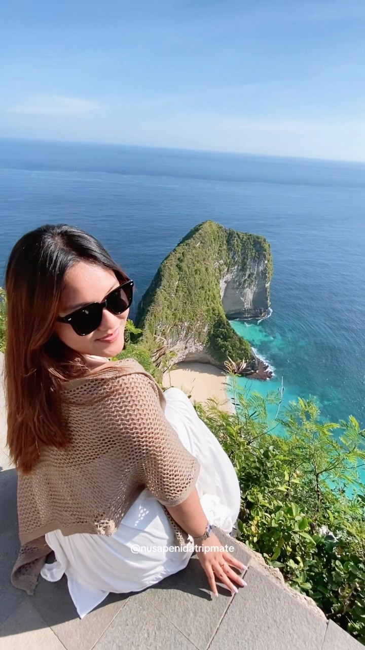 Waktunya liburan ke Nusa Penida bareng @nusapenidatripmate 🏝️🏝️

Private One Day Trip Nusa Penida.

➡️ PILIHAN DESTINASI

🏖️ Trip Barat

👉🏻 Broken Beach
👉🏻 Angels Billabong
👉🏻 Paluang Cliff
👉🏻 Kelingking Beach
👉🏻 Crystal Beach

🏖️ Mix Trip A (Timur + Barat A)

👉🏻 Diamond Beach
👉🏻 Tree House
👉🏻 Raja Lima
👉🏻 Kelingking Beach
👉🏻 Paluang Cliff

🏖️ Mix Trip B (Timur + Barat B)

👉🏻 Diamond Beach
👉🏻 Kelingking Beach
👉🏻 Paluang Cliff
👉🏻 Broken Beach
👉🏻 Angels Billabong

➡️ PAKET TERMASUK

👉🏻 Private Tour
👉🏻 Ticket Fastboat (PP)
👉🏻 Mobil AC
👉🏻 Driver as Guide & Kang Foto
👉🏻 Makan Siang di Resto
👉🏻 Tiket Masuk
👉🏻 Parkir Semua Area

❌️ Retribusi (Tidak Termasuk)
❌️ Tiket Foto Berbayar (Tree House & Paluang Cliff)

➡️ DETAIL TRIP

👉🏻 Mepo di Pel. Sanur
👉🏻 Check in: 6.30 - 7.00
👉🏻 Depart: 7.30
👉🏻 Finish: 16.30

✅ Free Reschedule dan Easy Refund!

✔️ Request Transfer Hotel di Bali

➖➖➖➖➖➖➖➖➖➖➖➖➖➖

➡️ CEK HARGA & KETERSEDIAN
(DM / Hubungi Kontak Dibawah!)
⠀⠀⠀⠀⠀⠀⠀⠀⠀
[WhatsApp]: (+62)853-3840-2990 / 0823-3906-2727
[Website]: nusapenidatripmate.com
[Instagram]: @nusapenidatripmate 

#nusapenida #nusapenidatripmate #nusapenidatours #bali nusapenidatrip